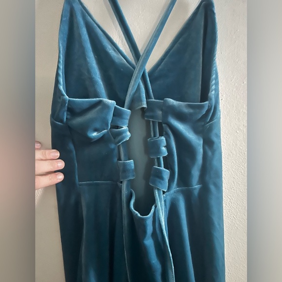 NWOT • Zyyfly Womens Spaghetti Strap Bodycon Sleeveless Backless Velvet - Picture 9 of 11